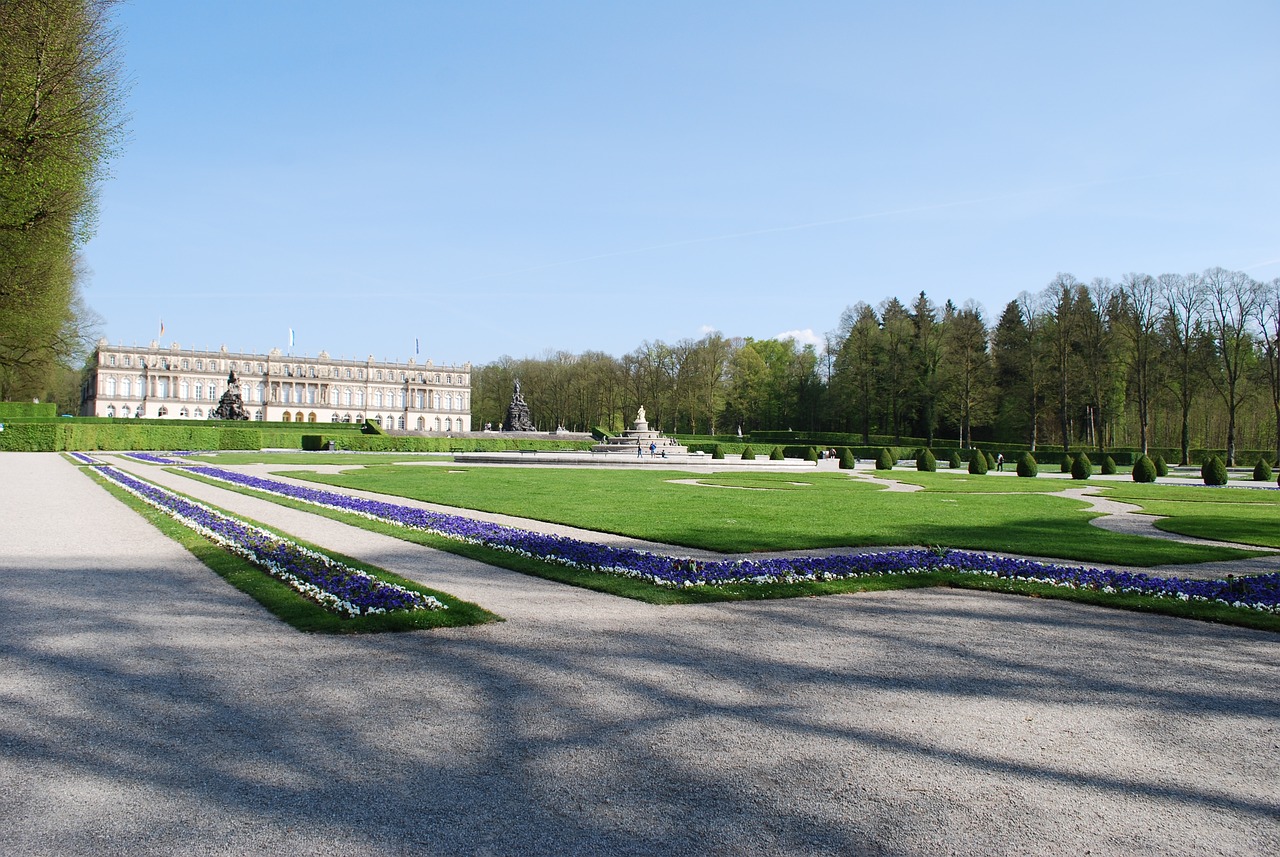世茂公園美地最新房價動態及深度解析，前景展望與置業指南