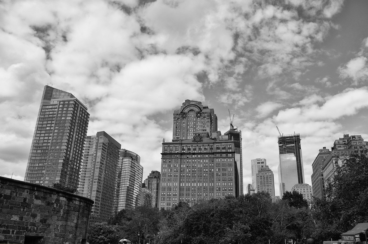 中國深度財經最新一期，深度解讀中國經濟脈絡